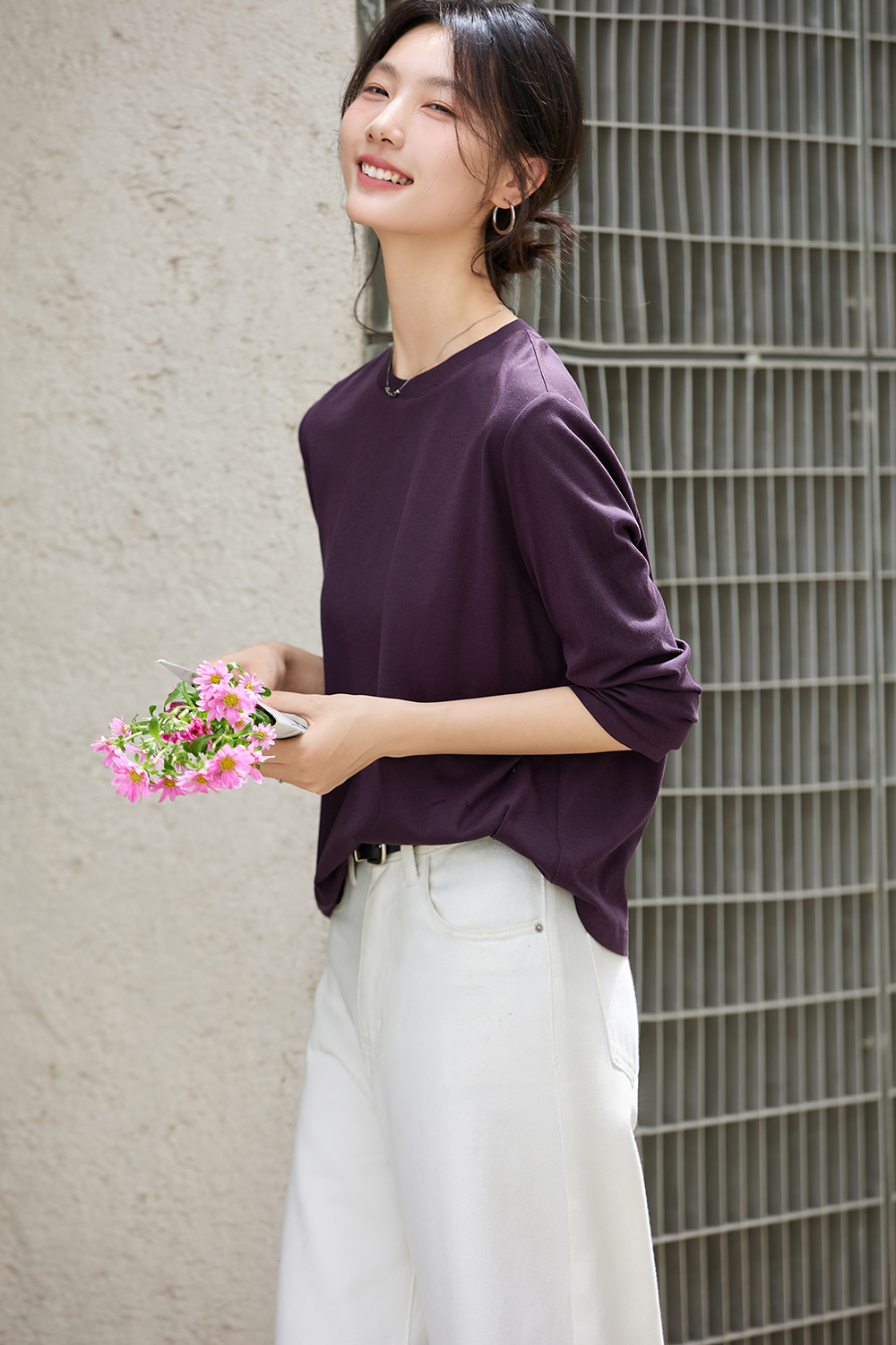 Essential Crewneck Layering Tee-VIMLYSTORE