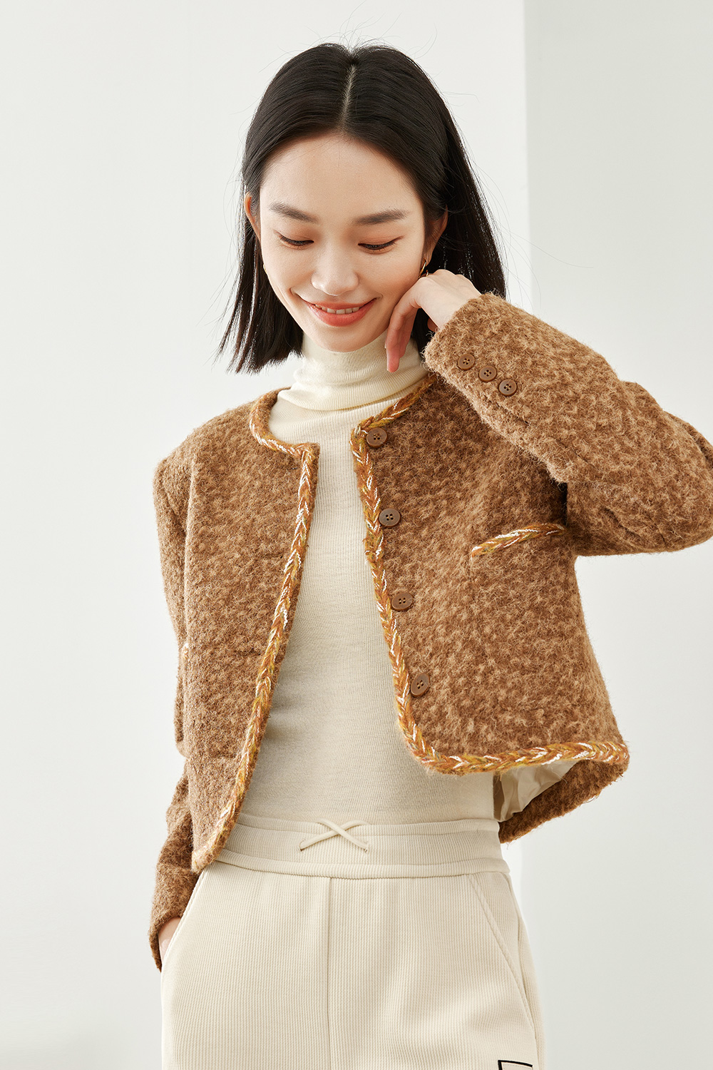 Short thickened tweed jacket