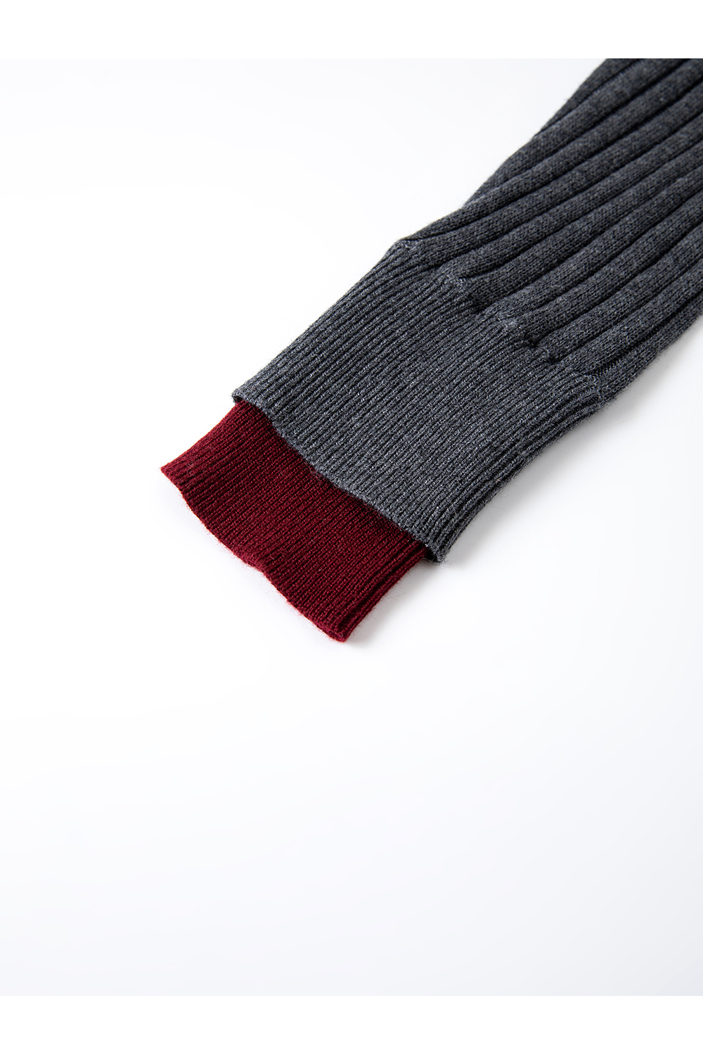 Color-Block Faux Layered Turtleneck Sweater-VIMLYSTORE