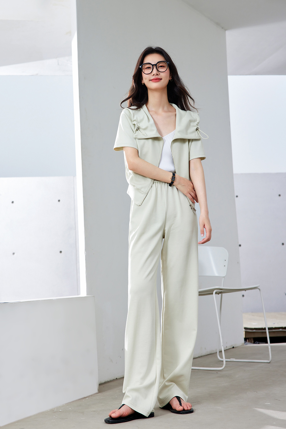 Fashionable Navy Collar Suit