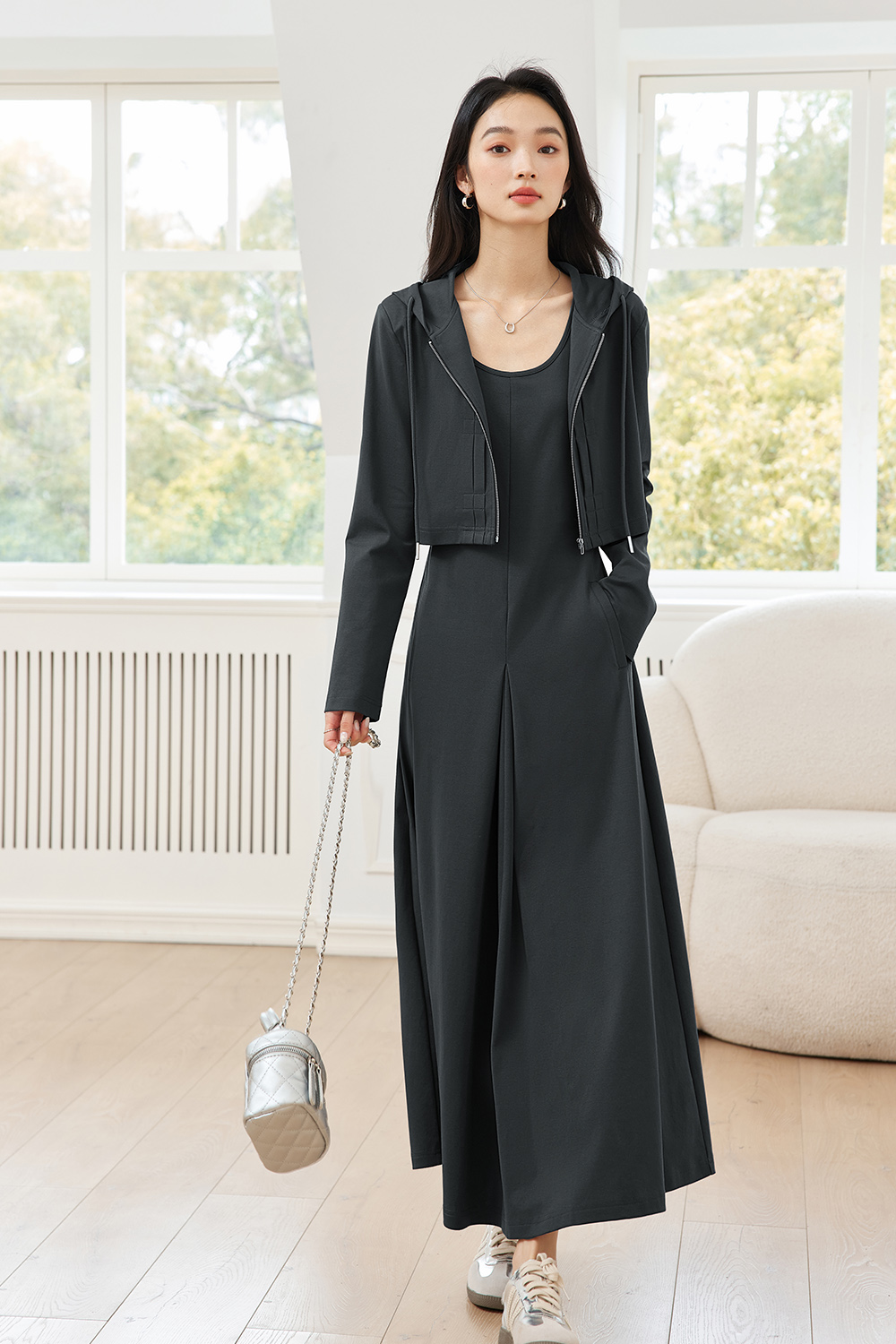 Fashionable Silhouette Casual Set