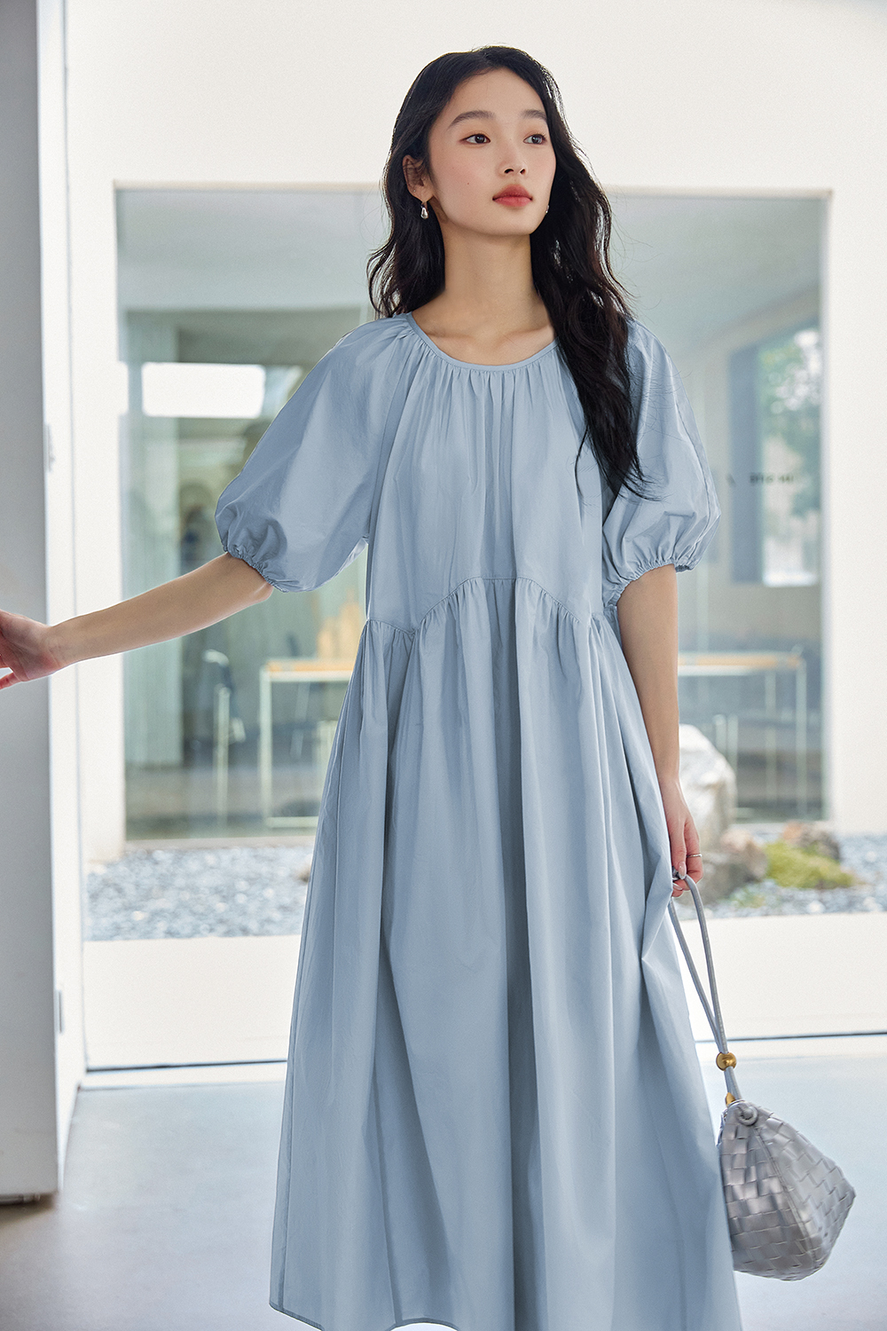 Minimalist Cotton Puff-Sleeve Relaxed Dress-VIMLYSTORE