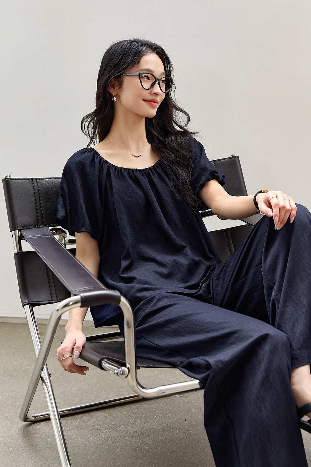 Simple-Chic Puff-Sleeve Top with High-Waist Wide-Leg Pants Set