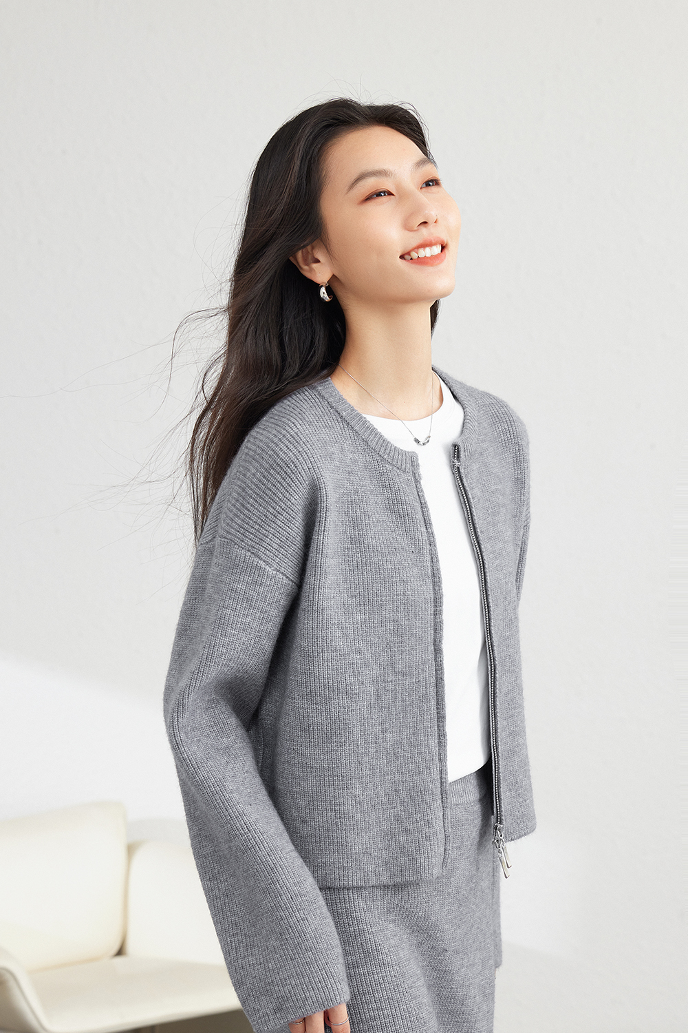 Simple And Relaxed Knitted Suit