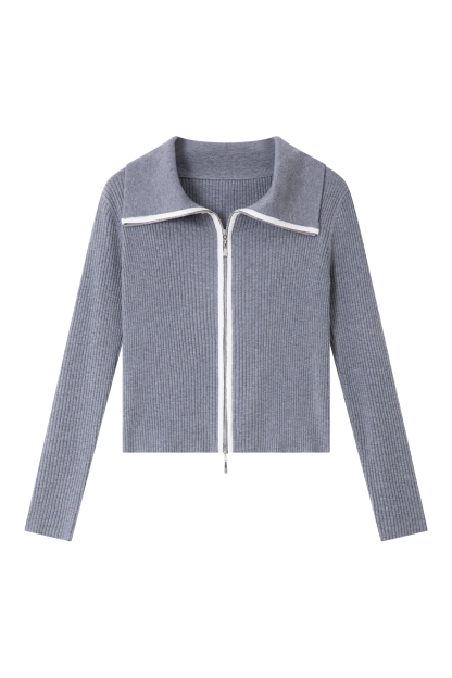 Minimal Contrast Color Knit Cardigan