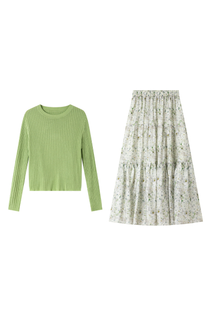 Green Field Floral Skirt Set