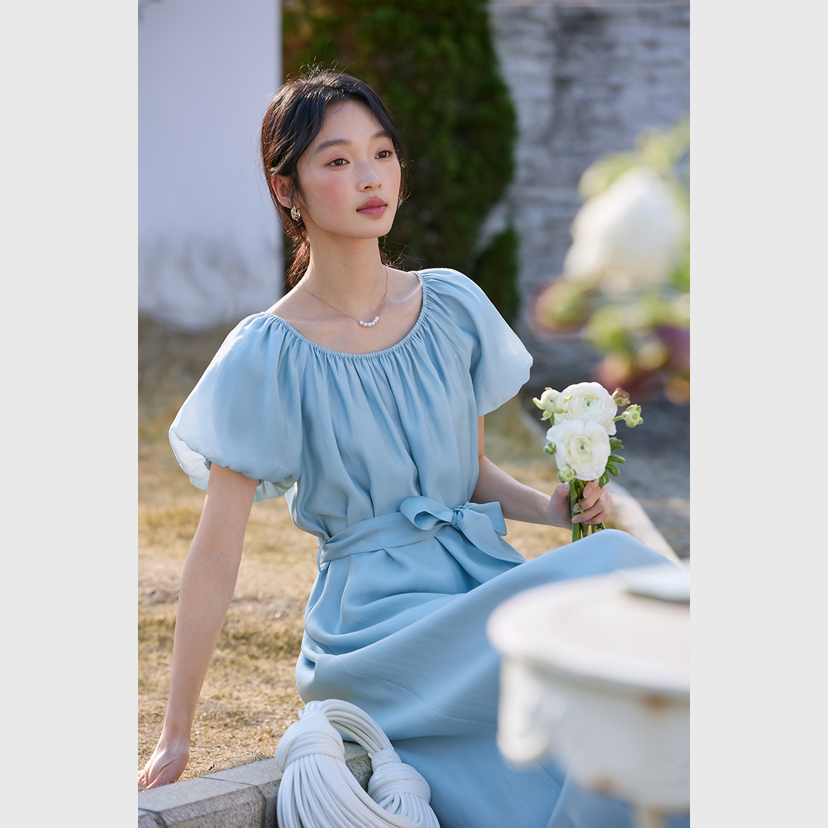 Elegant Puff Sleeve Dress