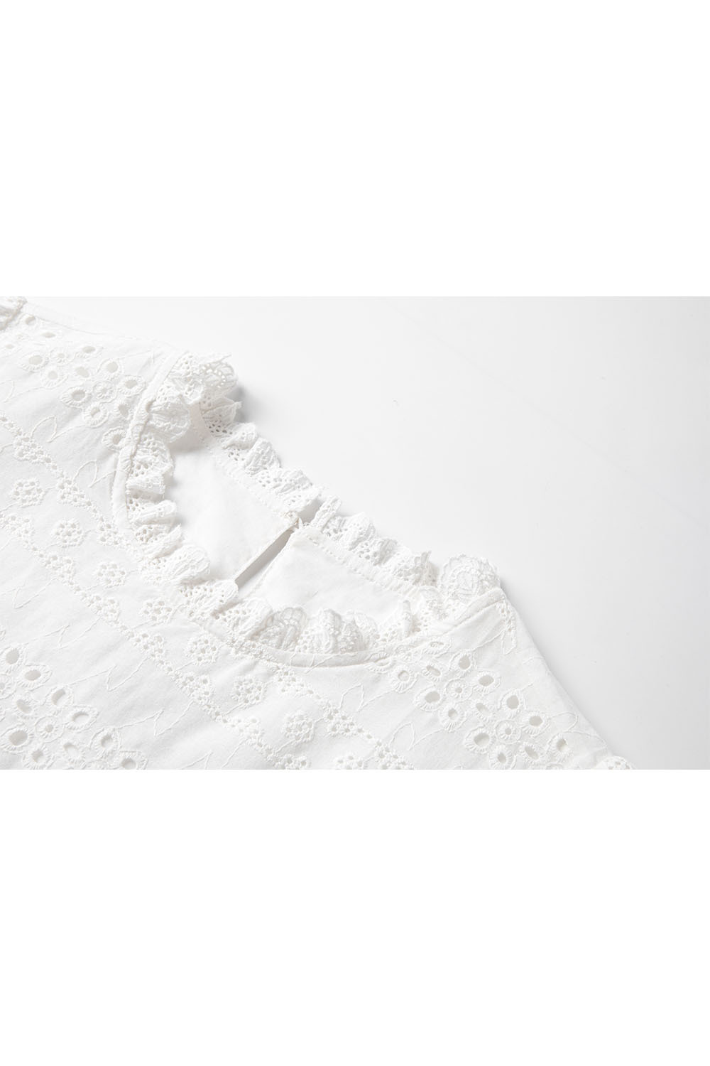 100% Cotton Embroidered Casual Shirt