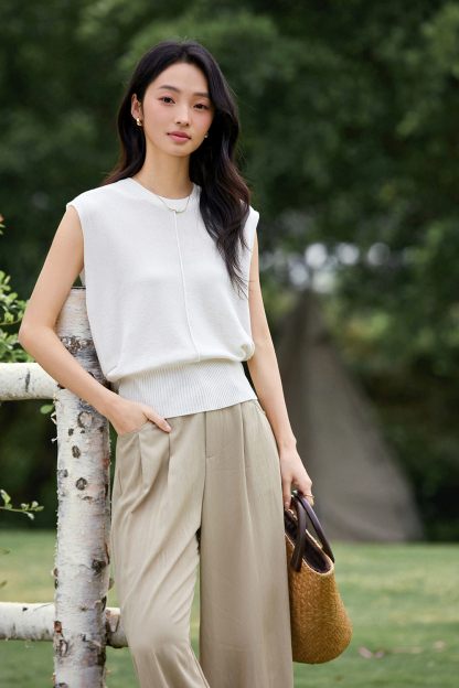 Round Neck High Elastic Sleeveless Sweater