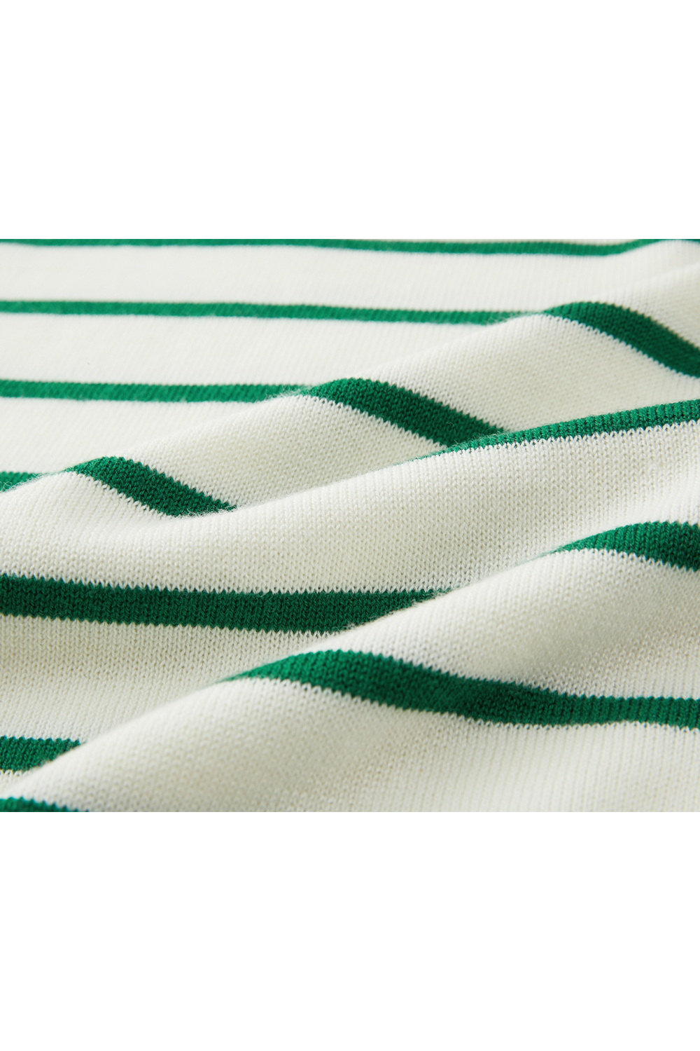 Fashionable Contrast Color Sweater