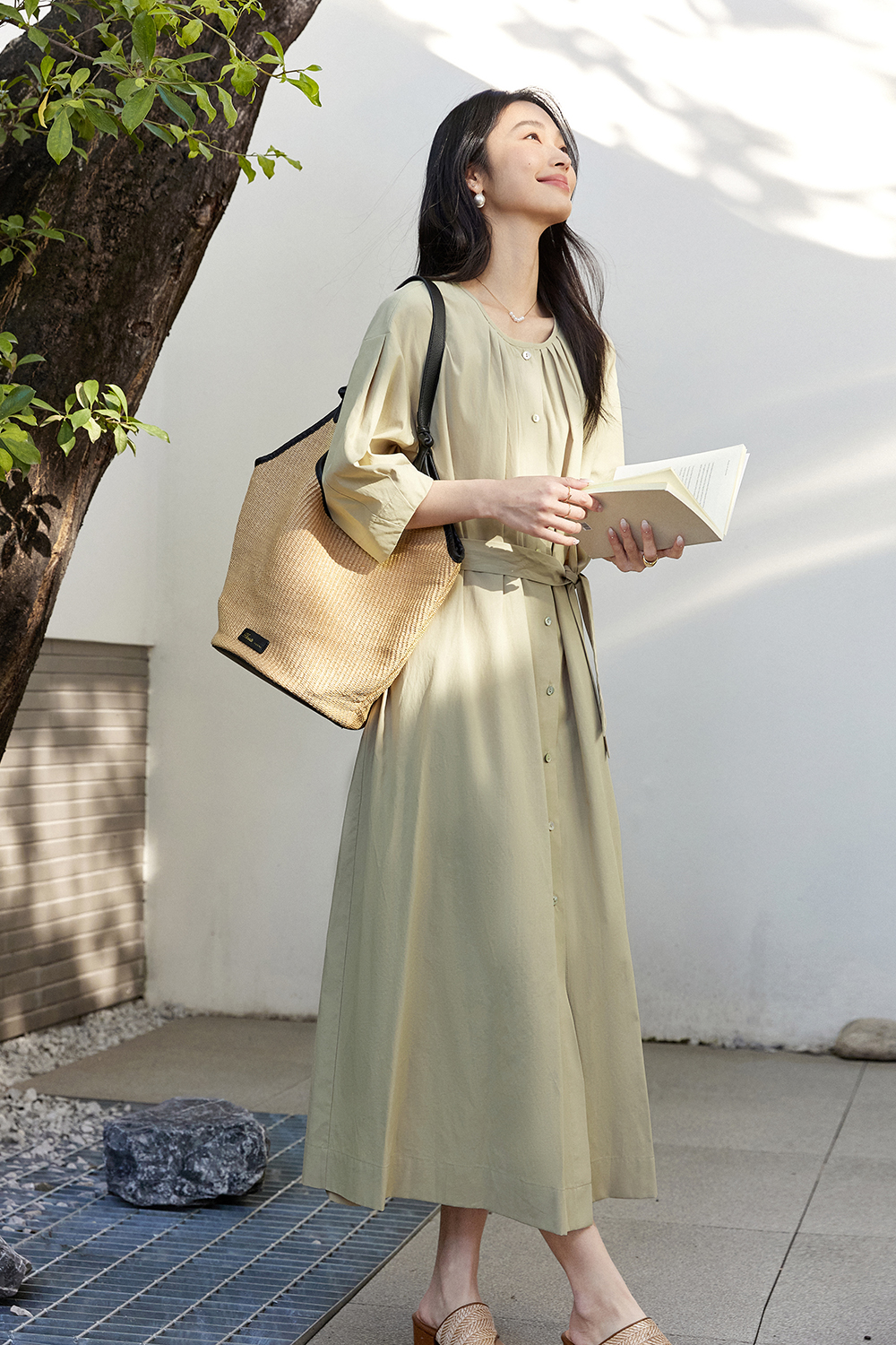 Retro-Chic Lyocell Pencil Dress for Office Elegance-VIMLYSTORE