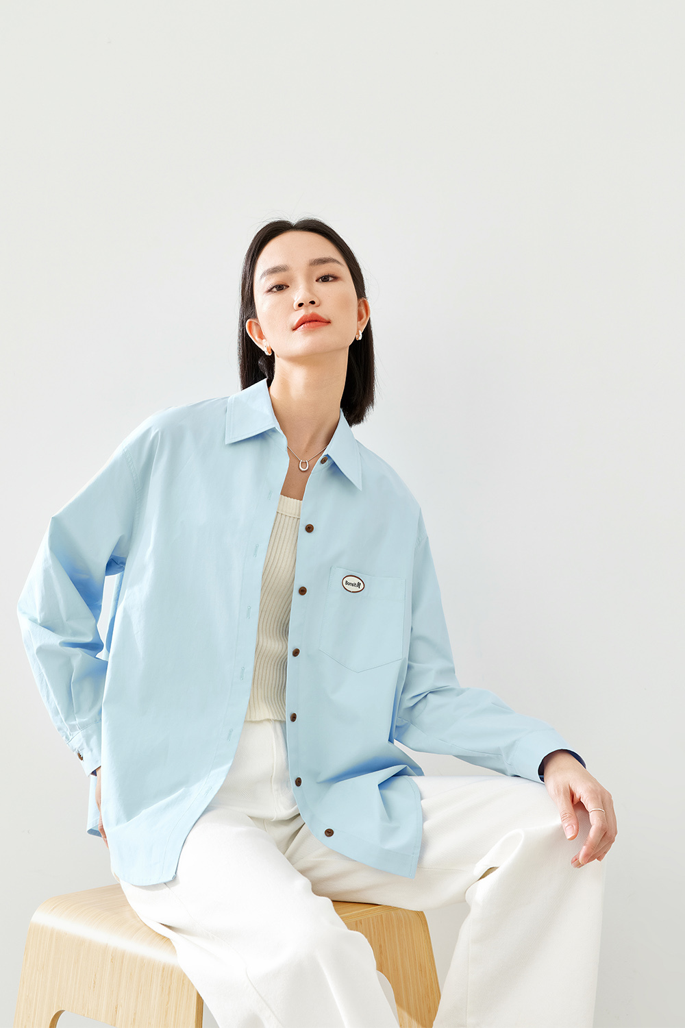 Versatile cotton shirt