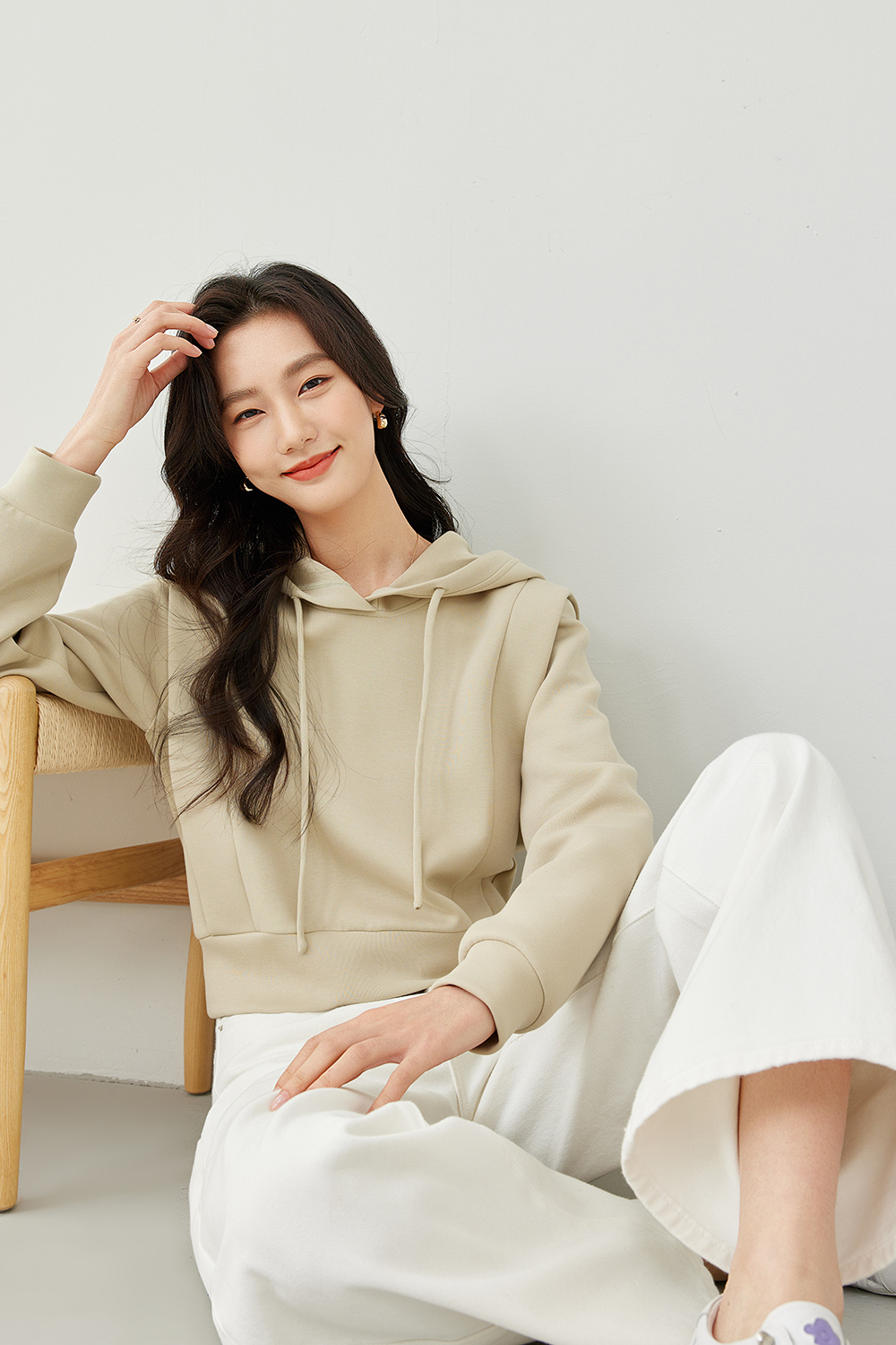 Versatile Commuter Hooded Sweatshirt