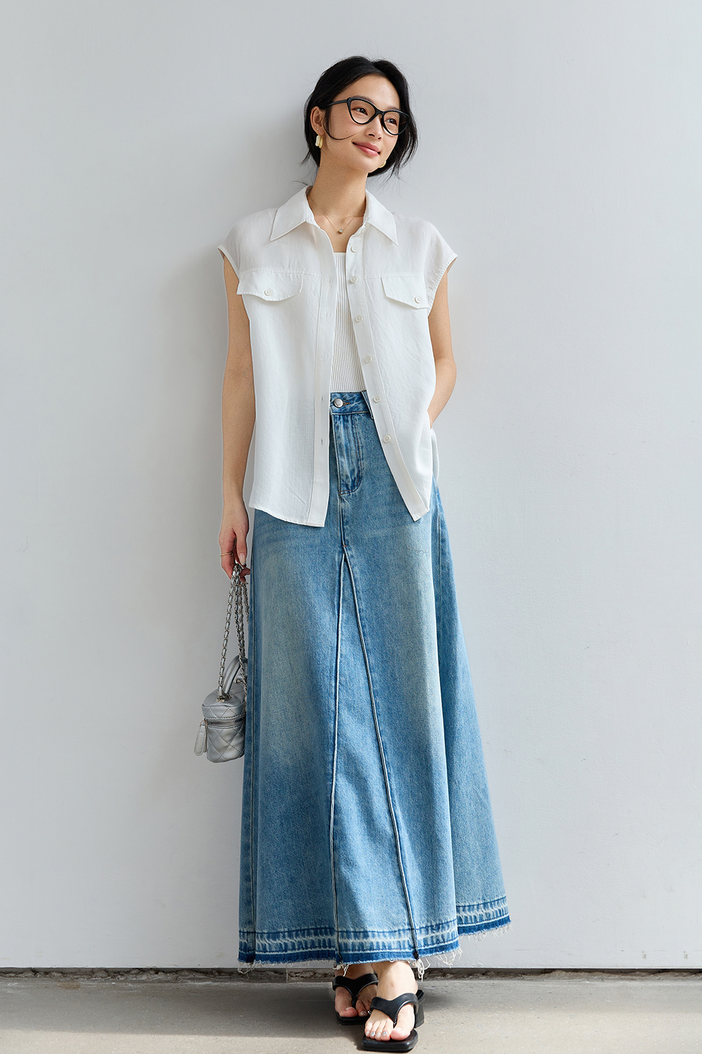 Commute-Elegance Sleeveless Cardigan with Lapel Collar-VIMLYSTORE