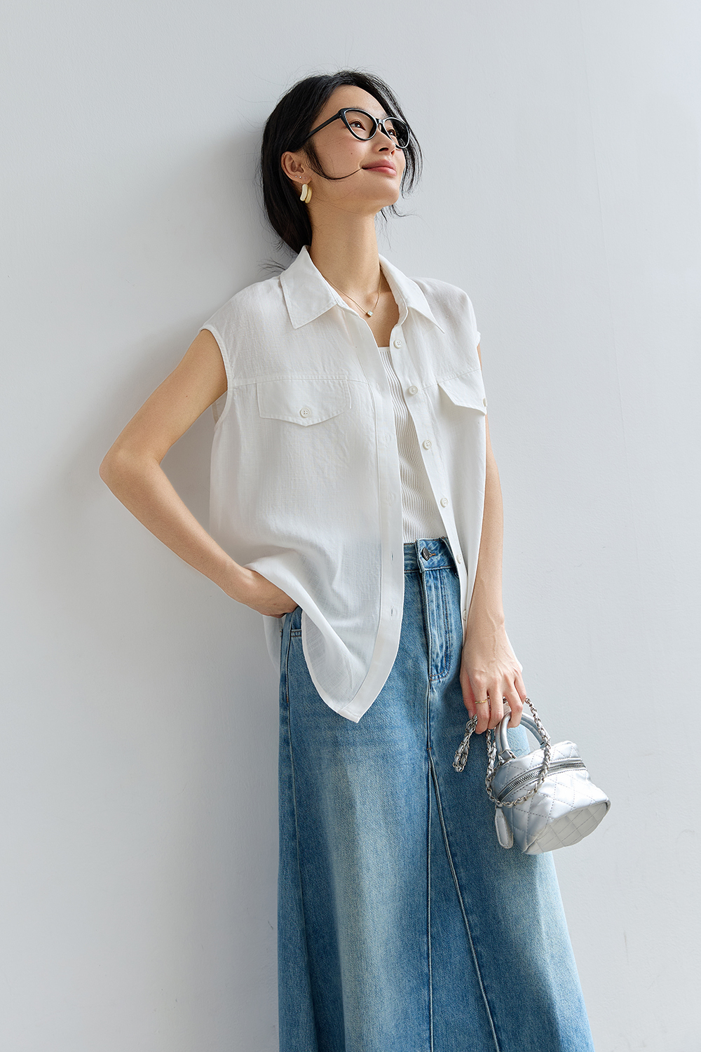 Commute-Elegance Sleeveless Cardigan with Lapel Collar-VIMLYSTORE