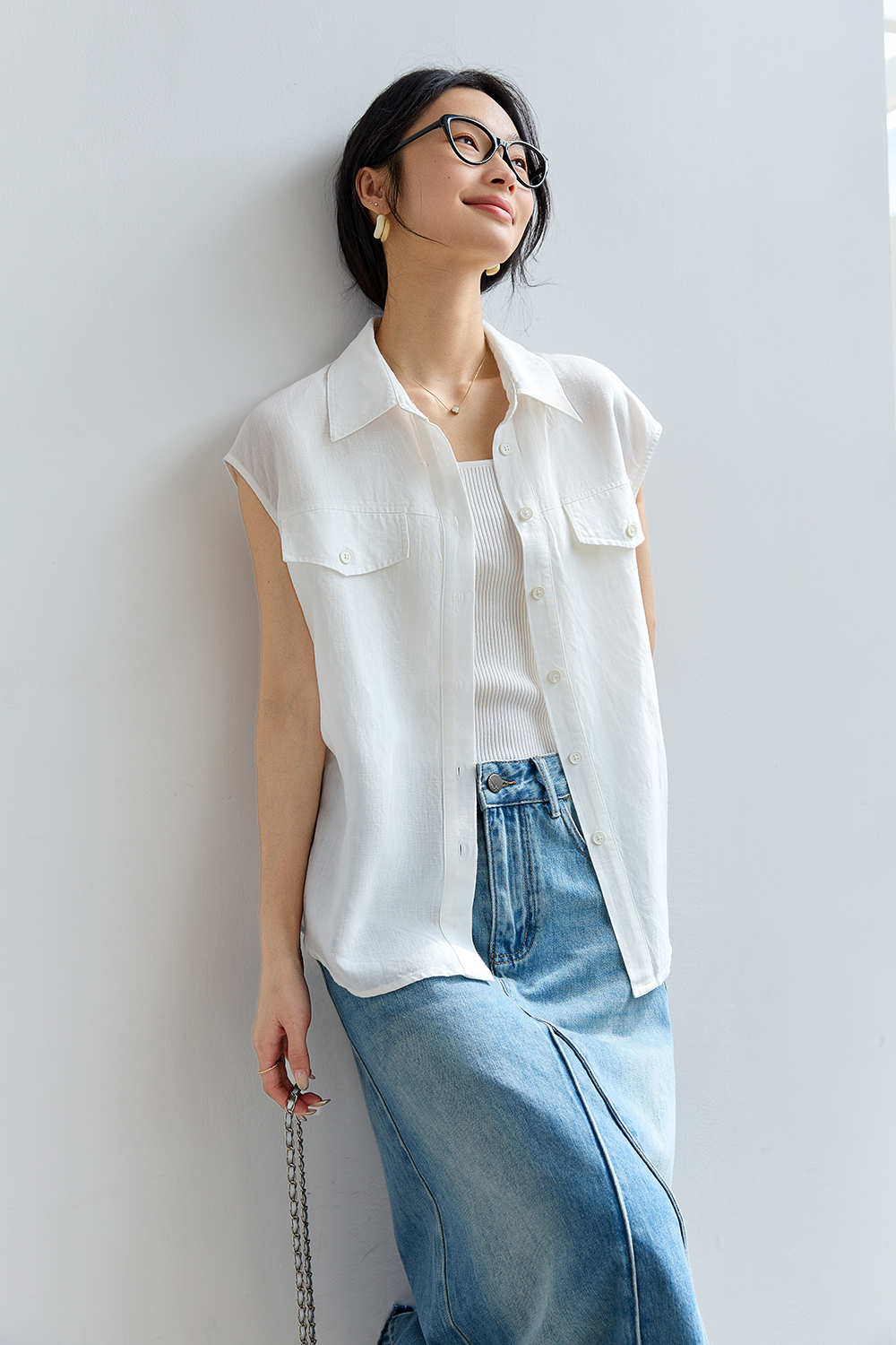 Commute-Elegance Sleeveless Cardigan with Lapel Collar-VIMLYSTORE