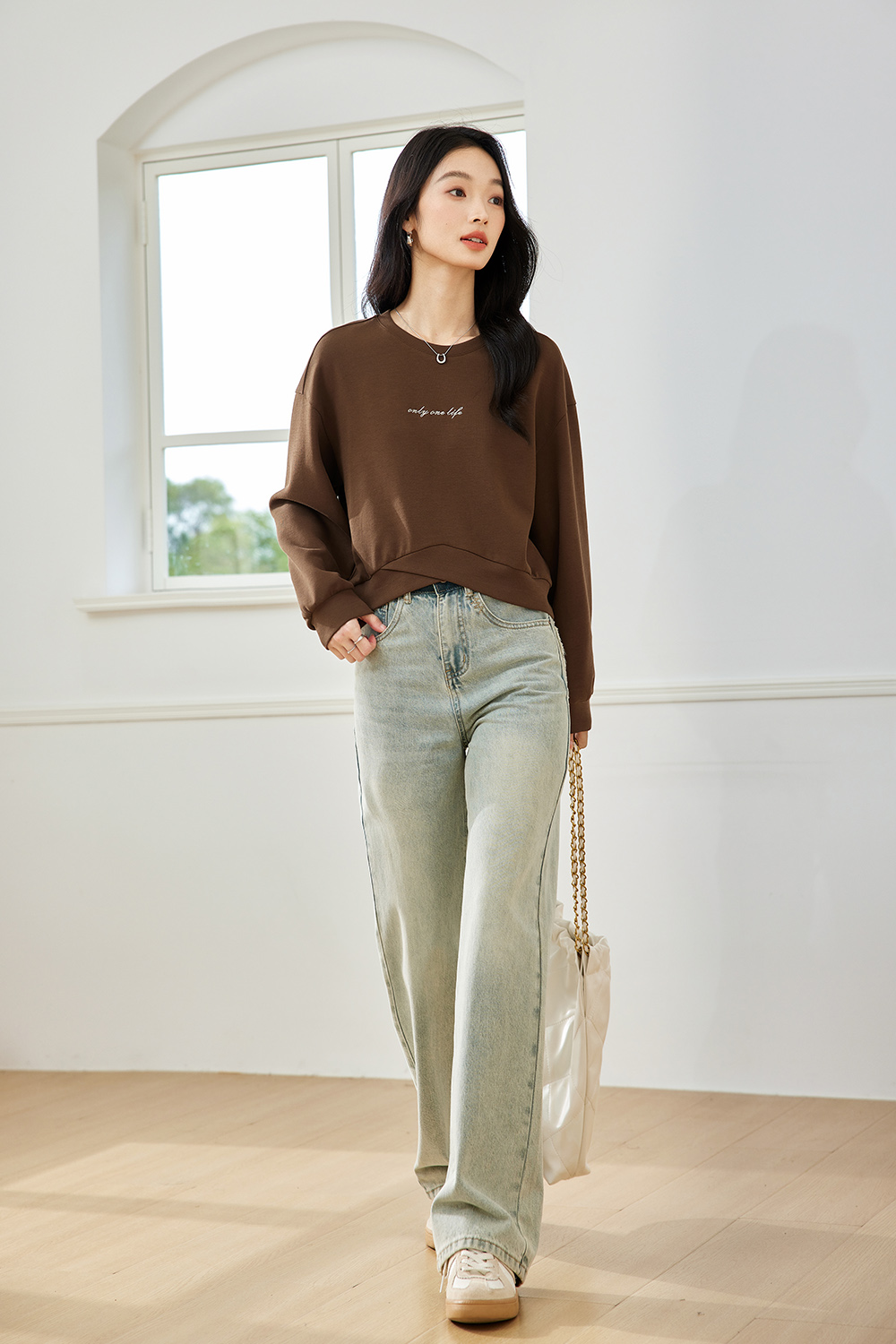 Letter Embroidered Casual Sweatshirt