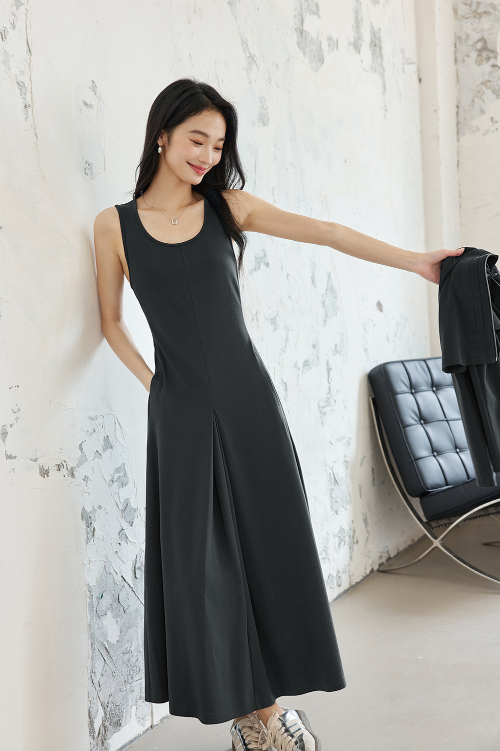 Fashionable Silhouette Casual Set