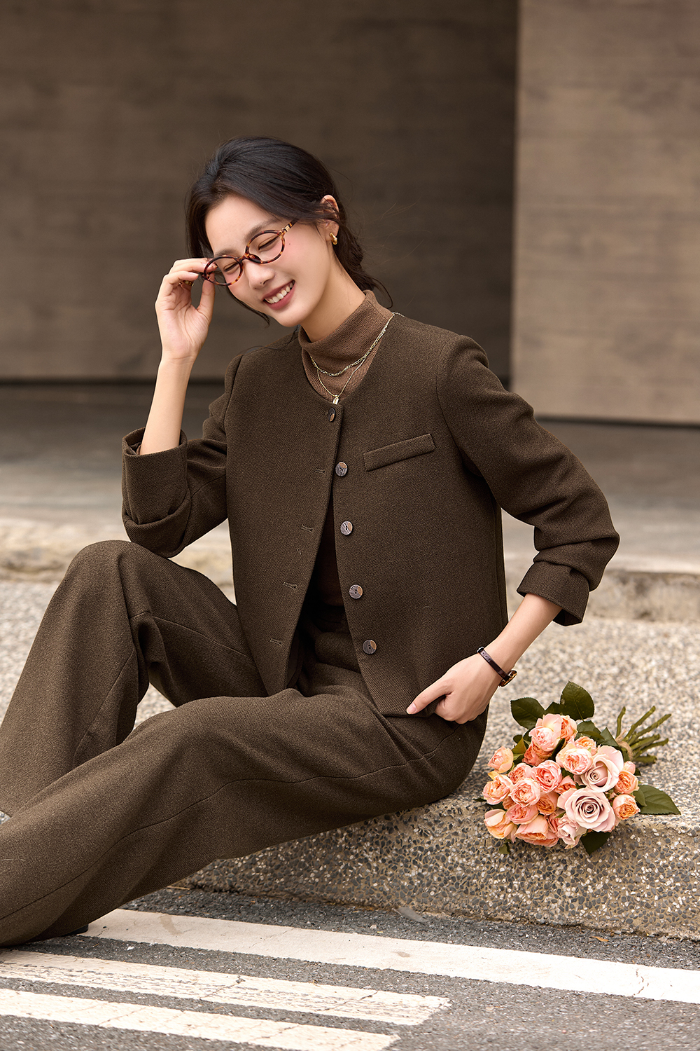 Coffee-colored vintage elegant suit