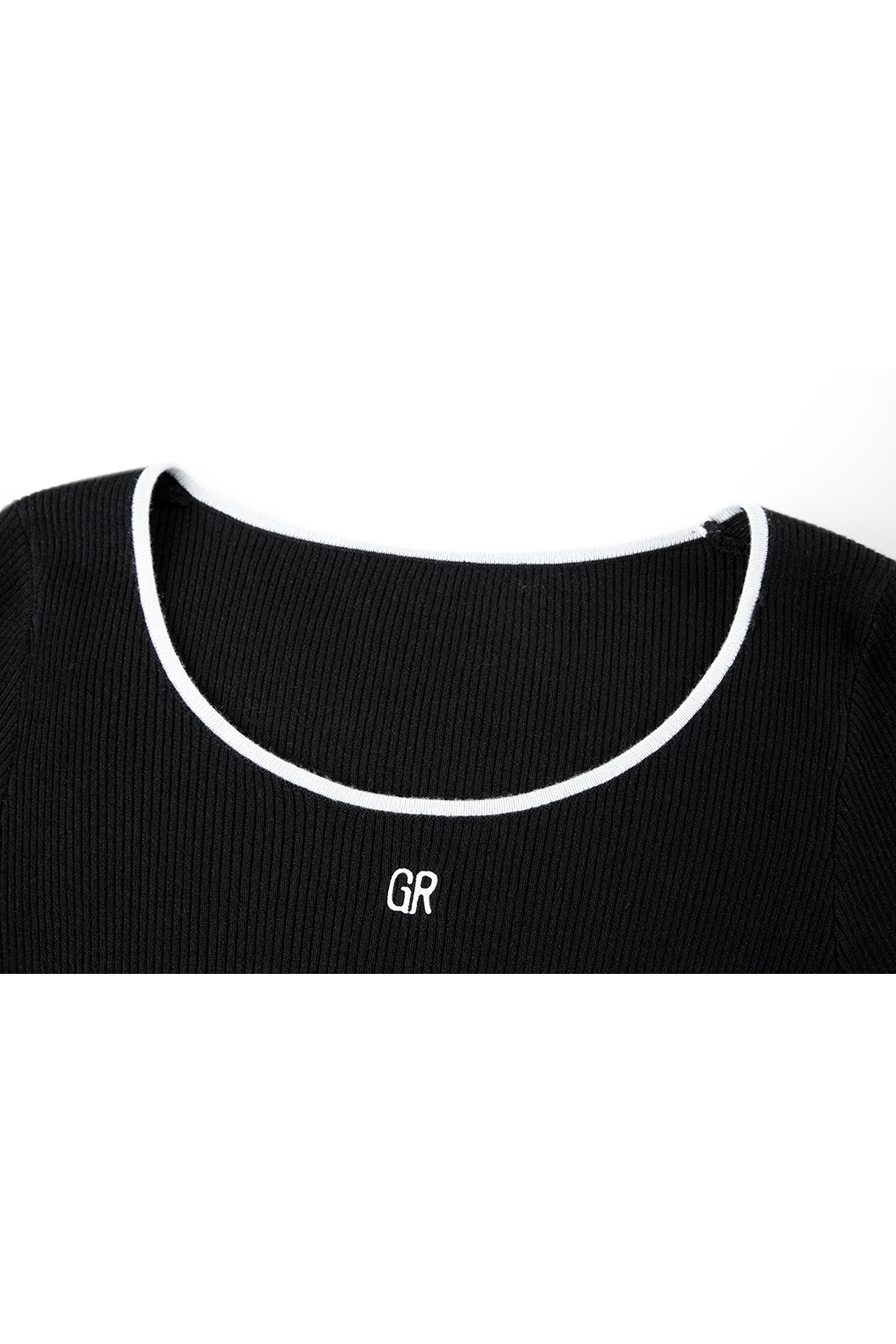 U-Neck Contrast Knitted Sweater