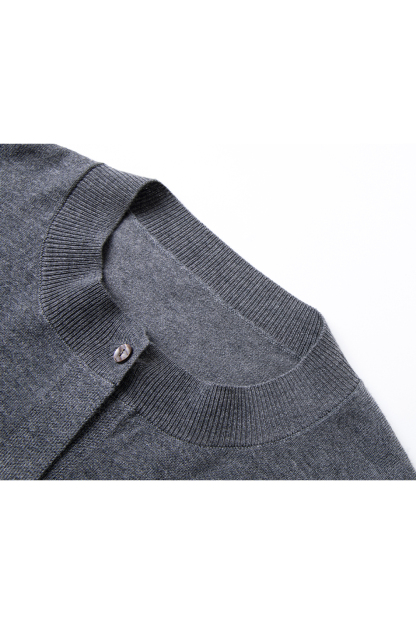Low-Key Grey Knitted Three-Piece Suit