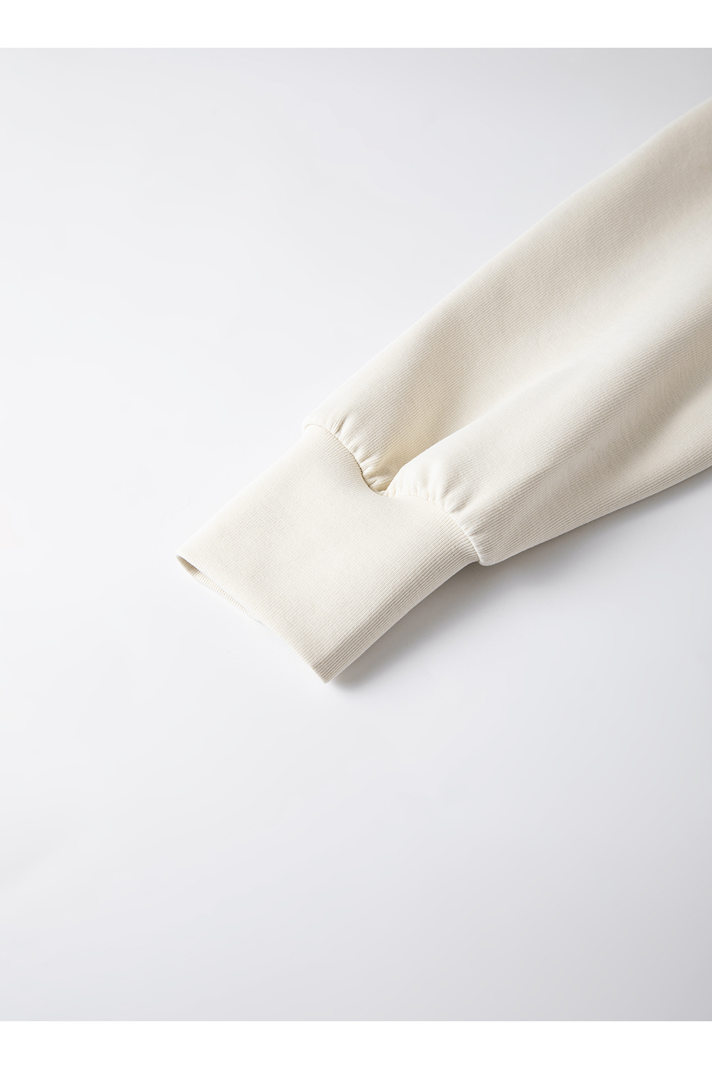 Hollow embroidered round neck tops and trousers-VIMLYSTORE