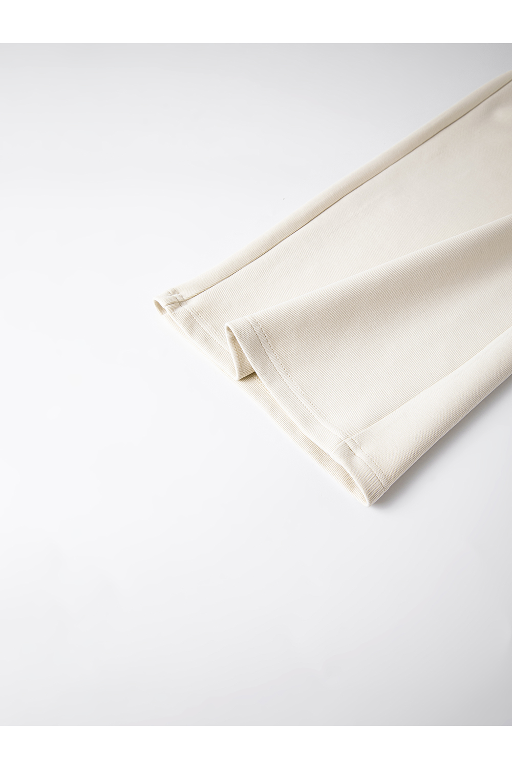 Hollow embroidered round neck tops and trousers-VIMLYSTORE