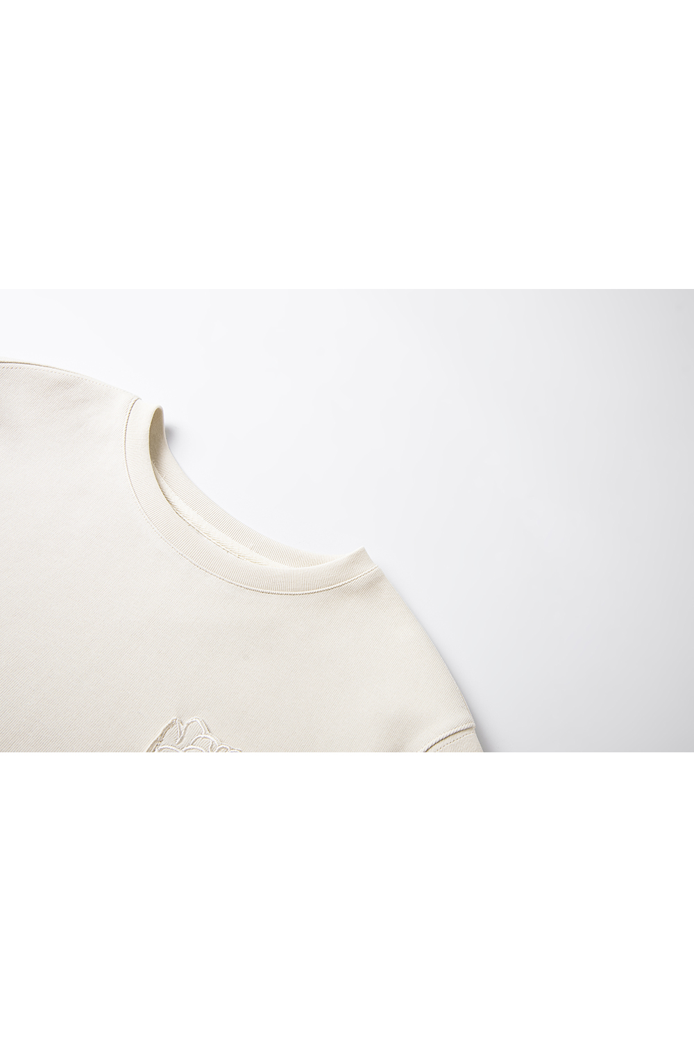 Hollow embroidered round neck tops and trousers-VIMLYSTORE