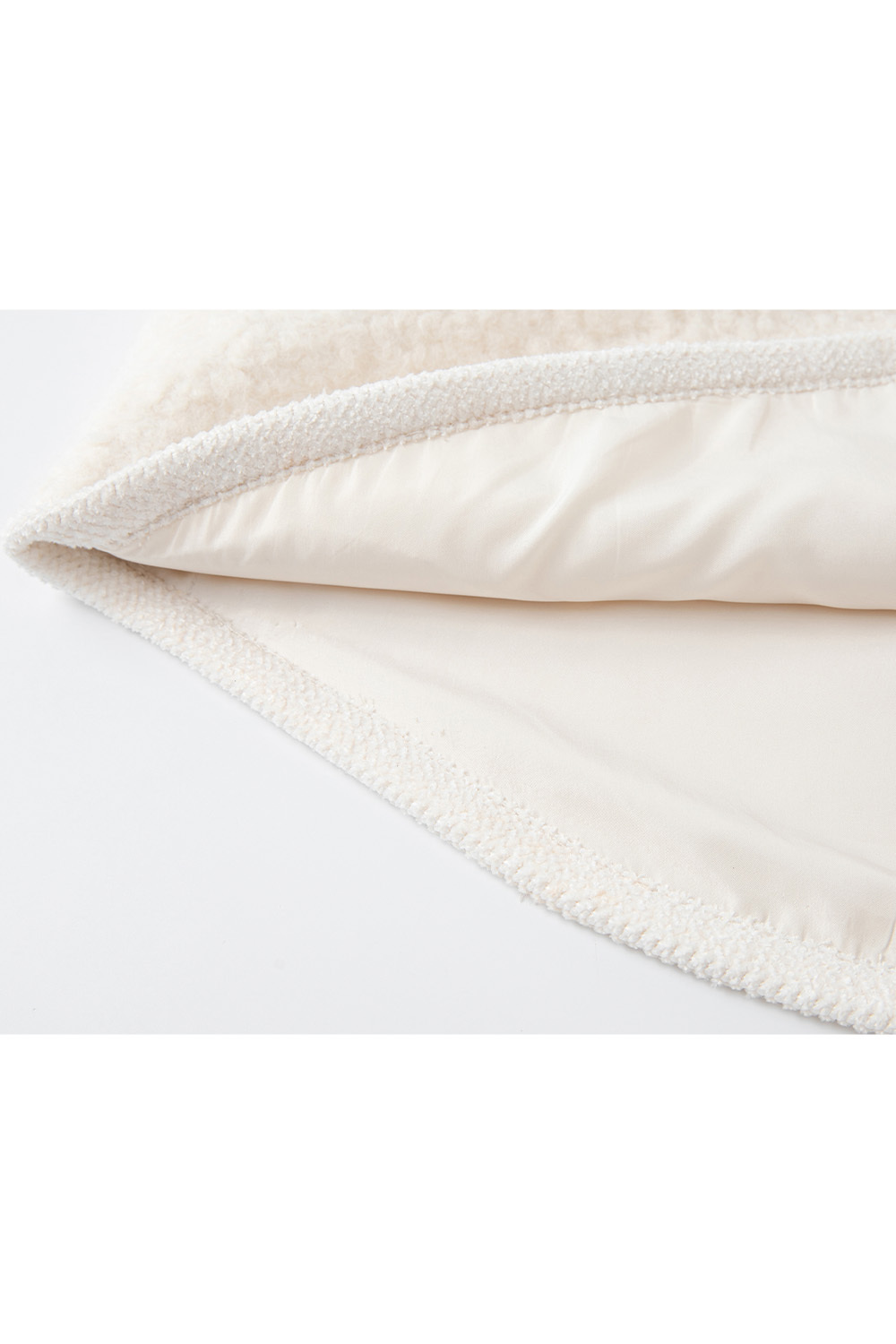 Pure-White Furry Hooded Set