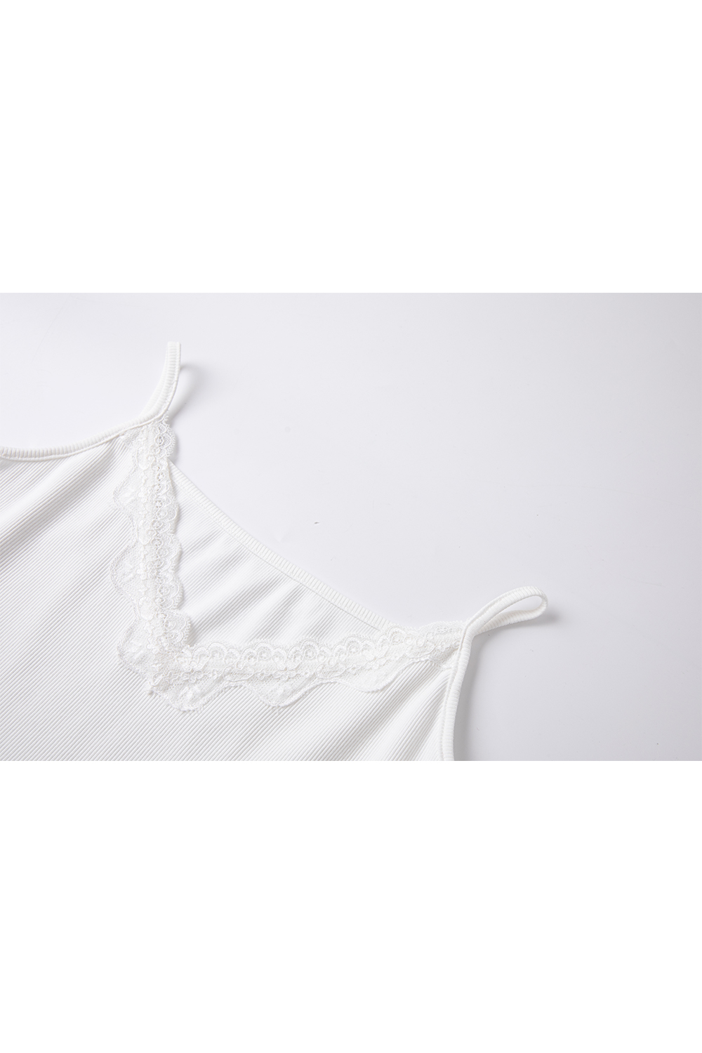 V-Neck Lace Camisole-VIMLYSTORE