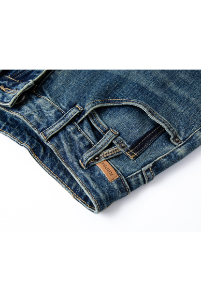 Cotton Spun Straight Leg Jeans