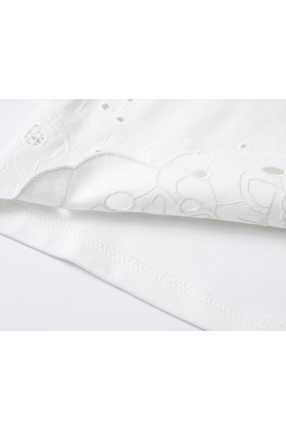 Soft Lace Long-Sleeved T-Shirt-VIMLYSTORE