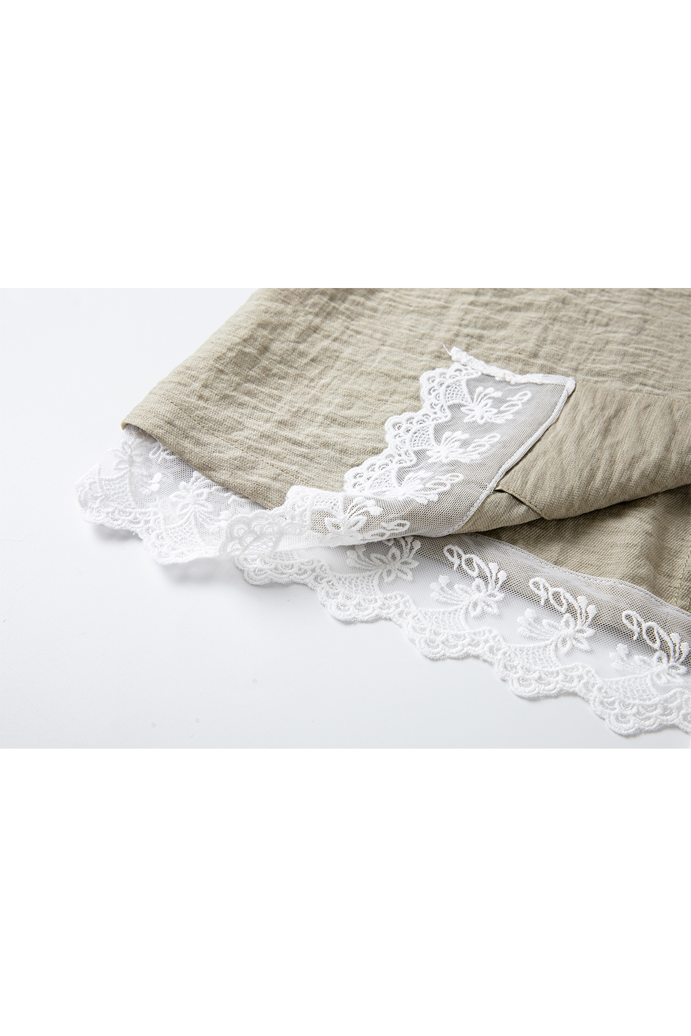 Wrinkled Lace Vest Suit