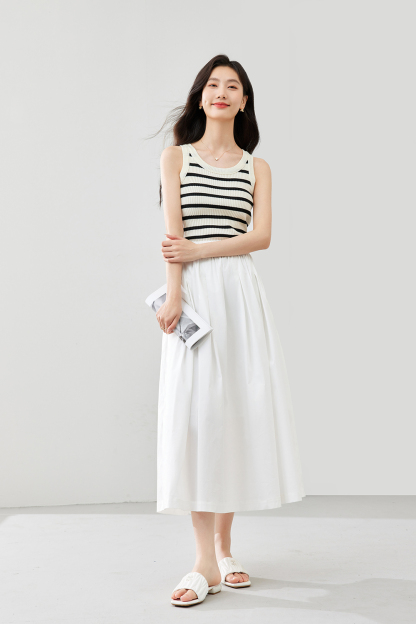Literary Style Solid Color Umbrella Skirt