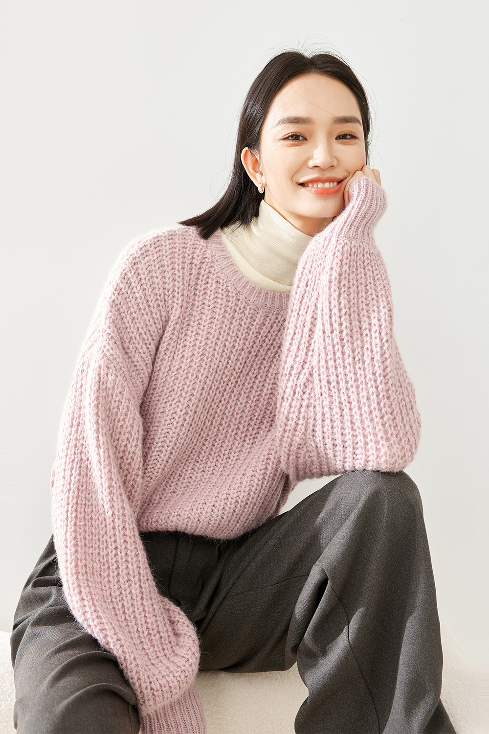 Loose Hollow Short Knit Sweater