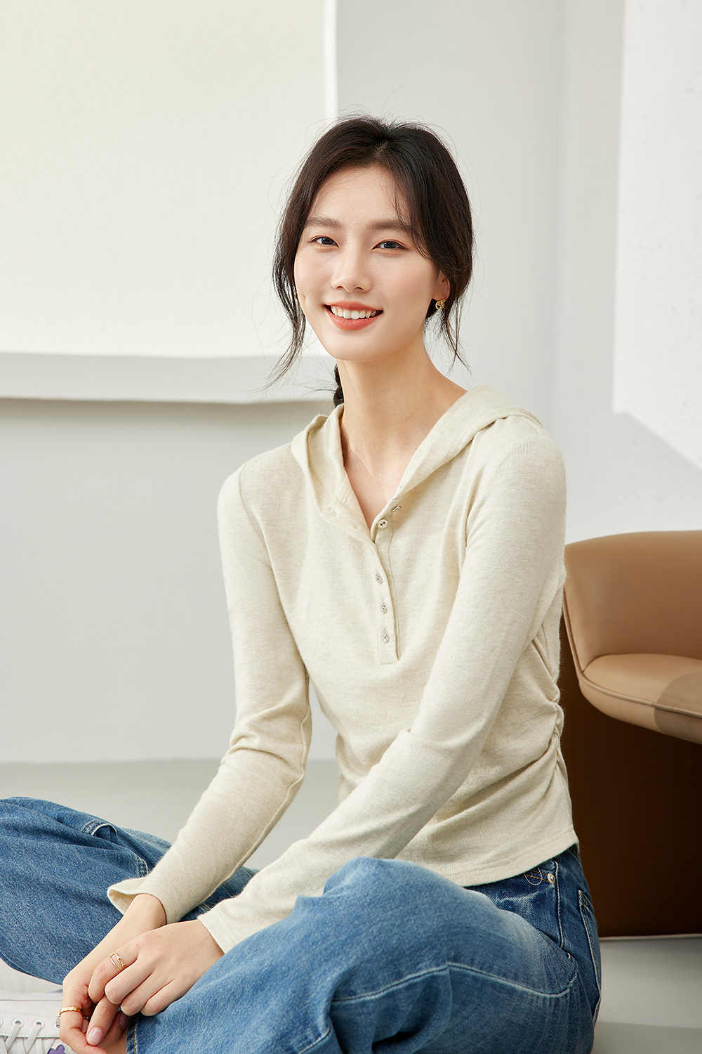 Versatile Slim-Fit Hooded T-Shirt