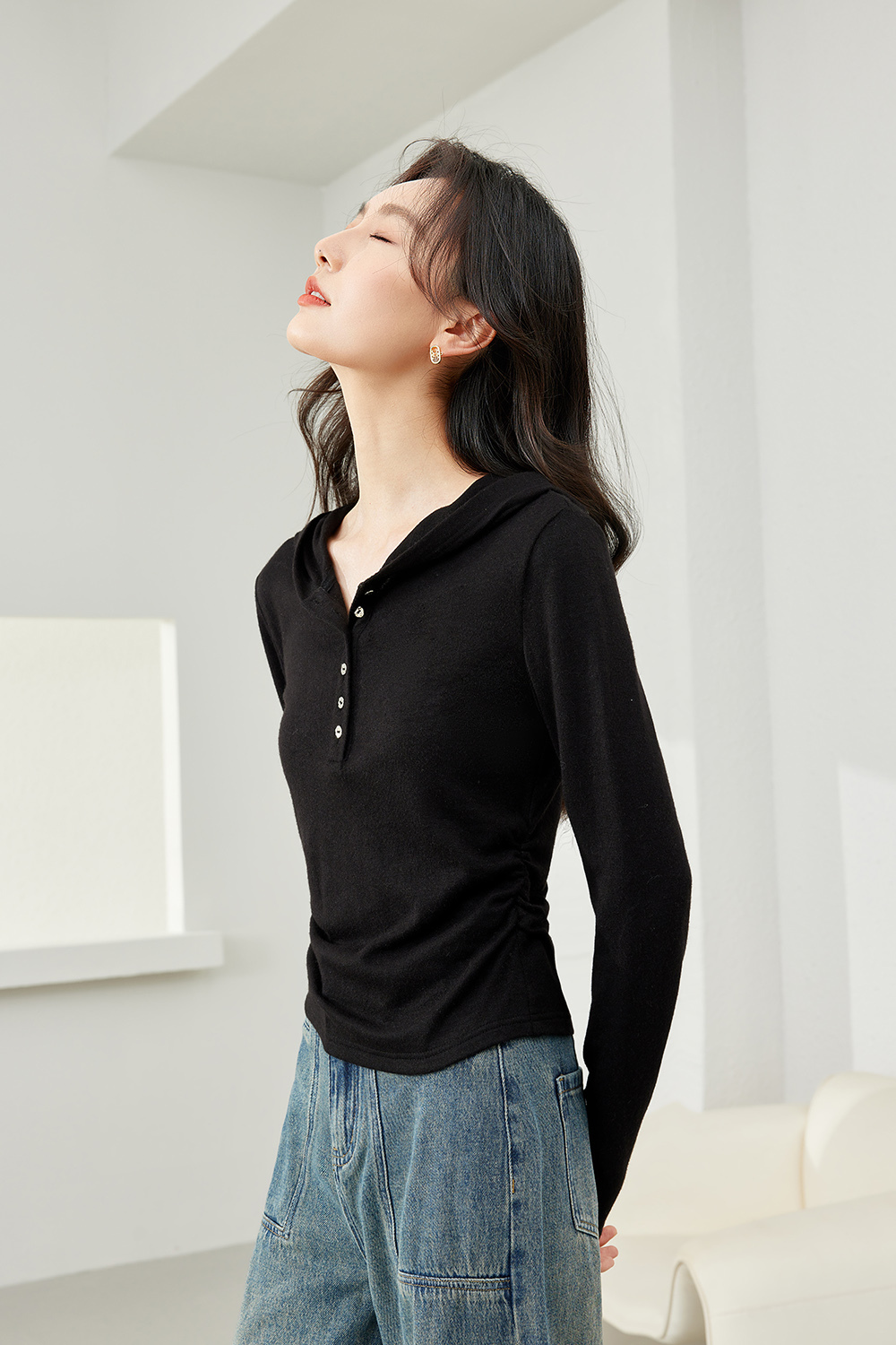 Versatile Slim-Fit Hooded T-Shirt