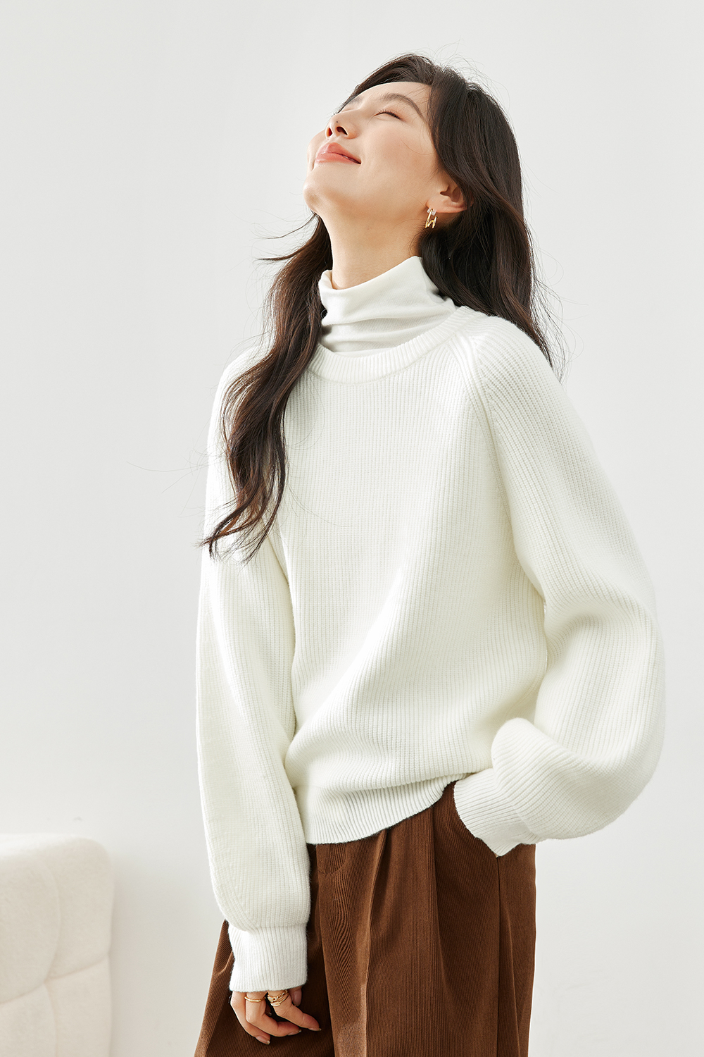 Elegant Crew Neck Sweater