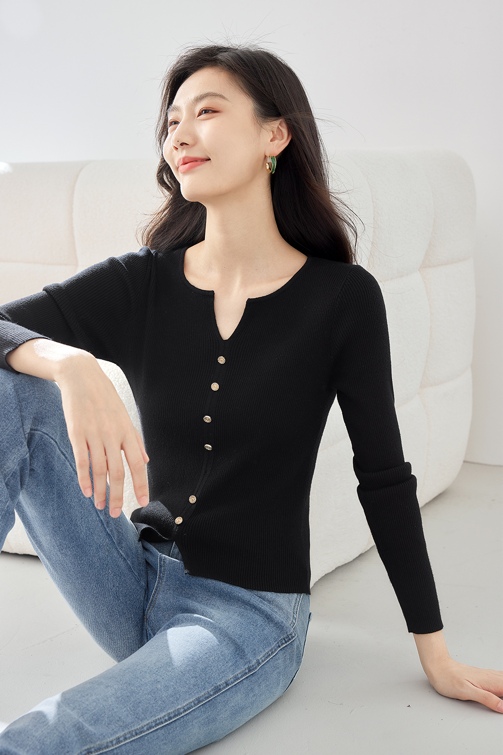 Thin V-neck knit Sweater-VIMLYSTORE