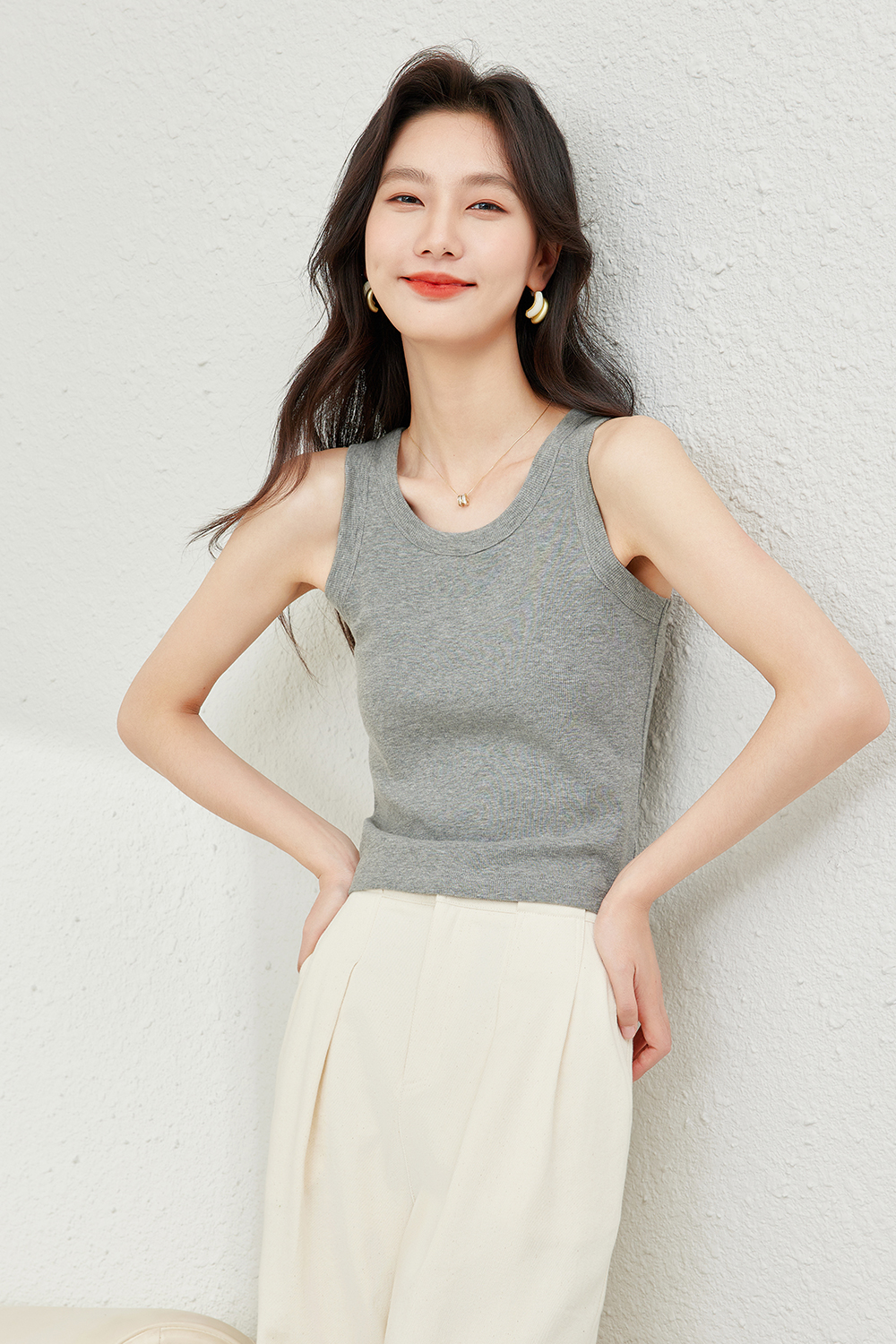 Crew Neck Knitted Vest