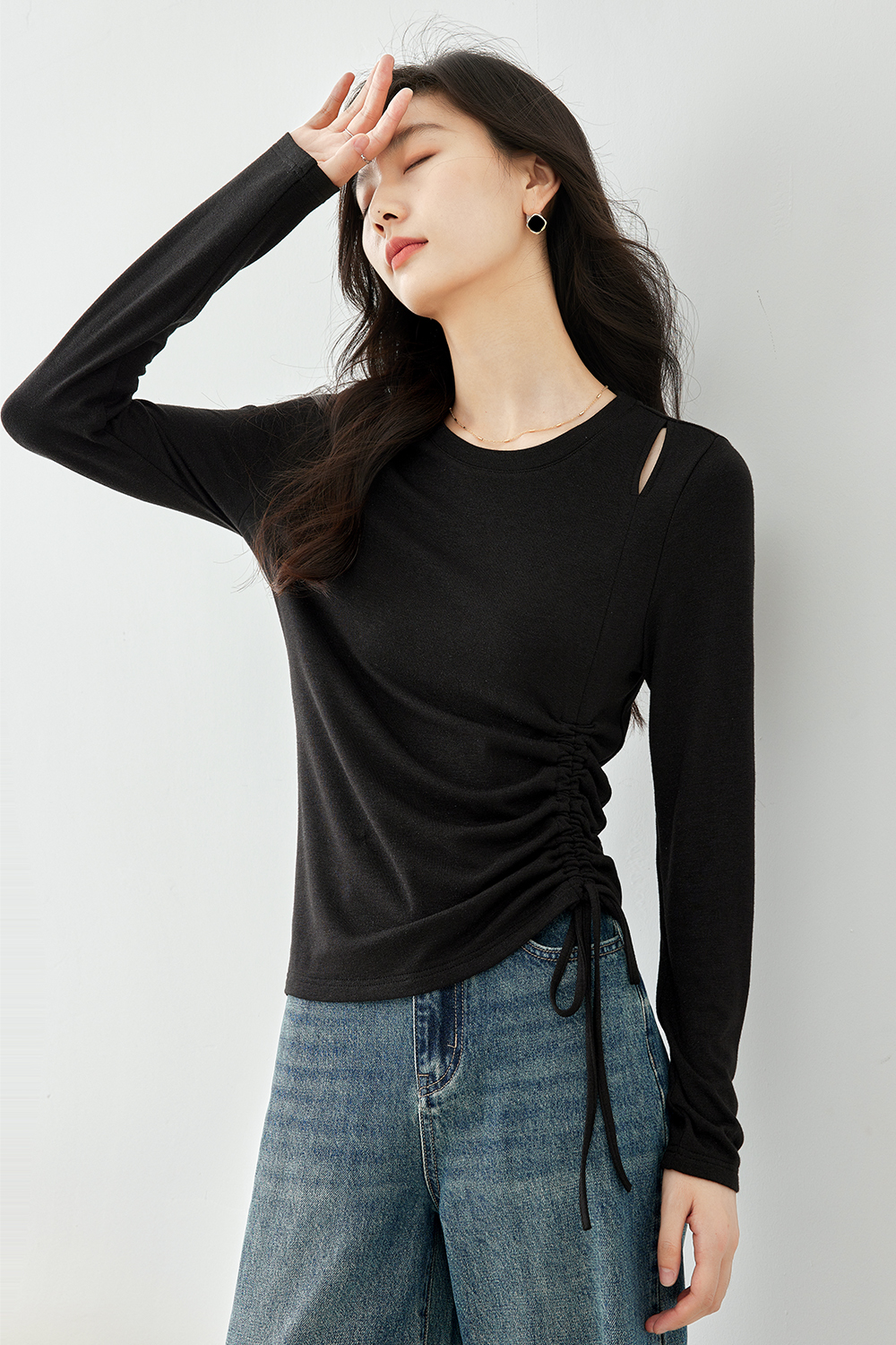 Drawstring pleated long sleeve T-shirt-VIMLYSTORE