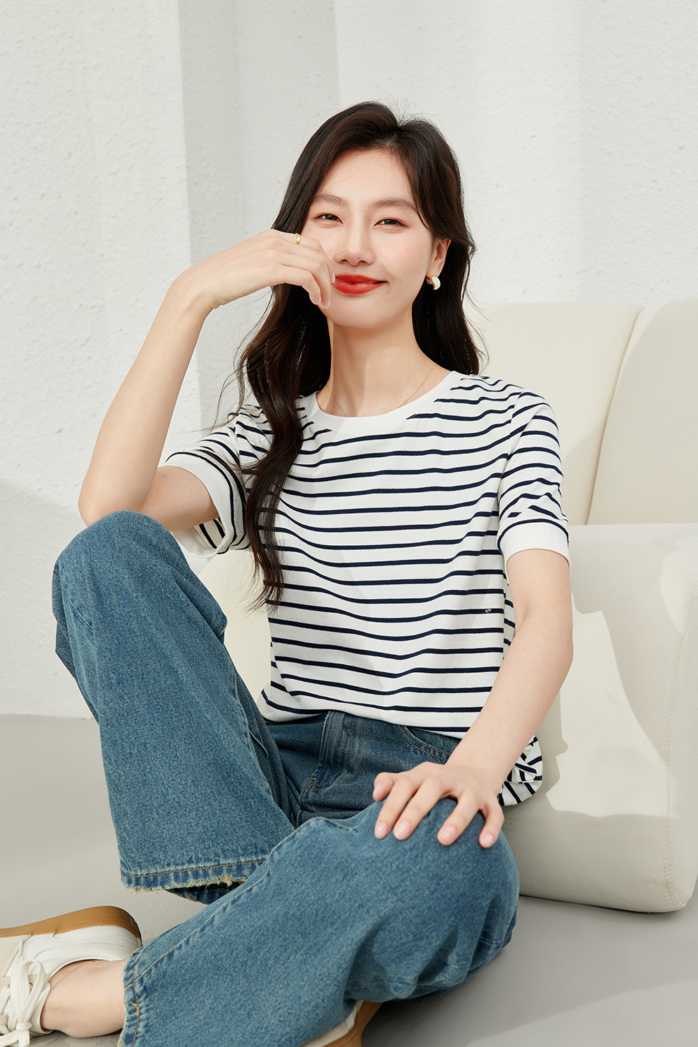 Minimalist Striped Round Neck T-Shirt-VIMLYSTORE