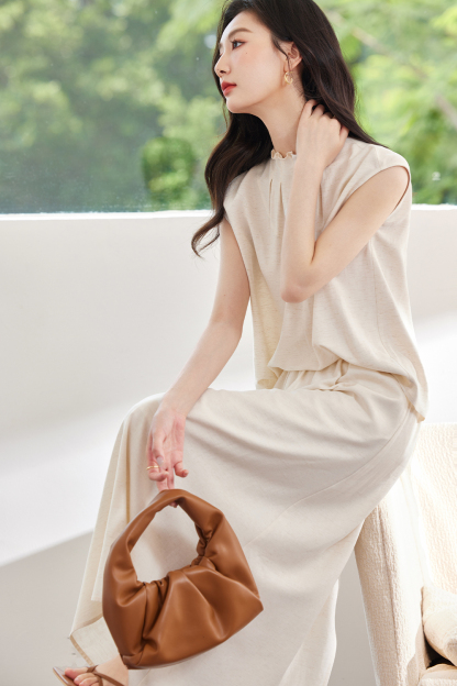 French Romantic Skirt Suit