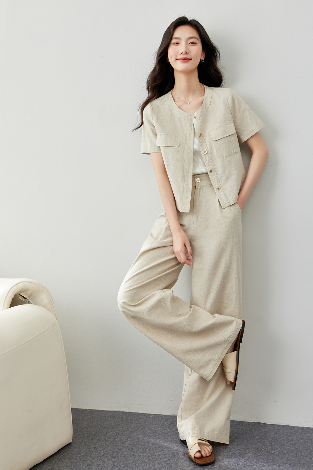 Minimalist Fashion Matching Linen Suit