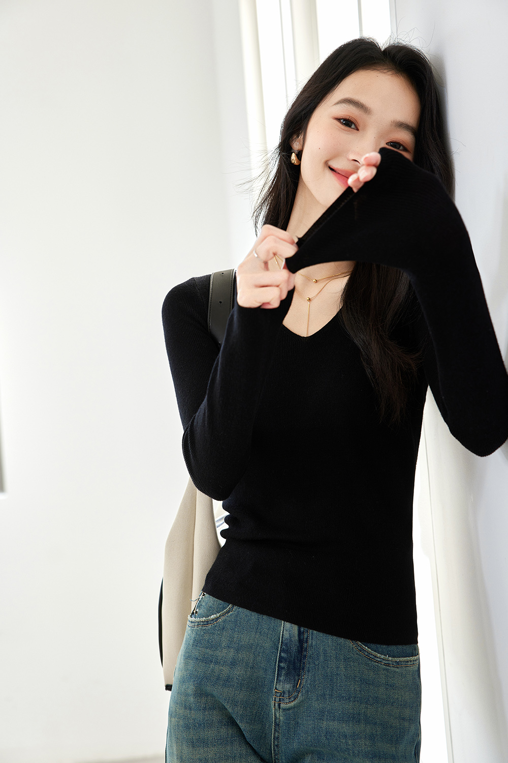 Casual And Versatile Base Sweater