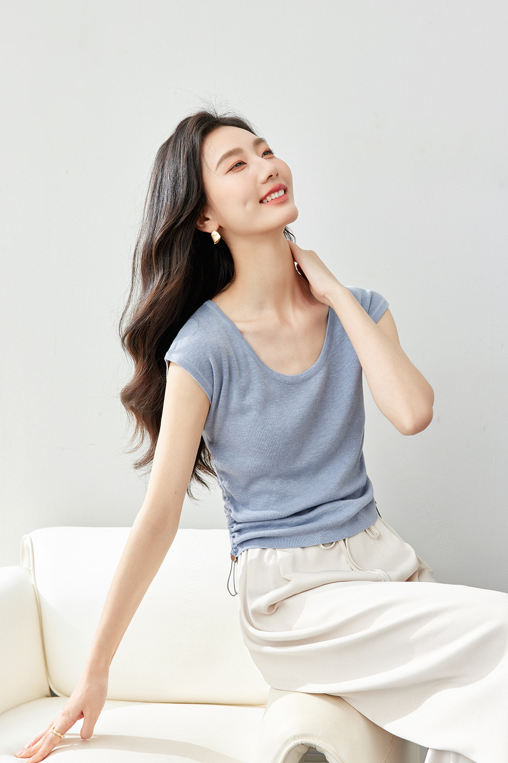 U-Neck Sleeveless Sweater