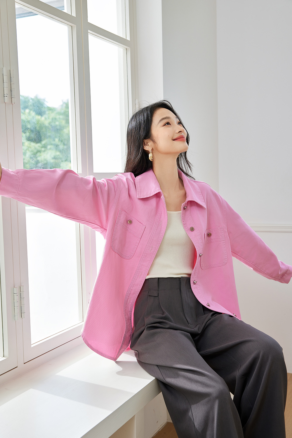 Age-Reducing Pure Cotton Denim Jacket