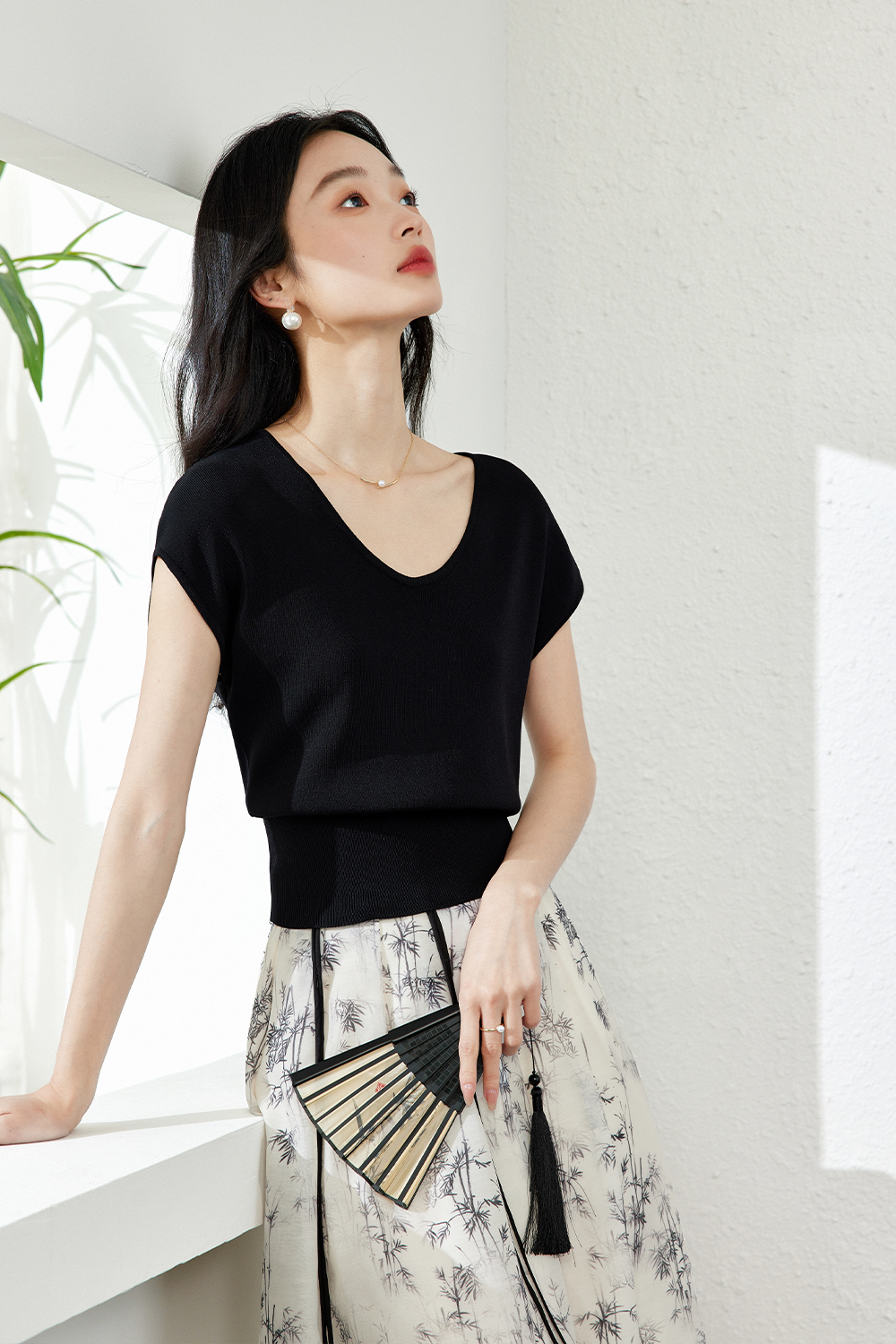 Waist-Cinched Hollowed-Out Knitted Sweater