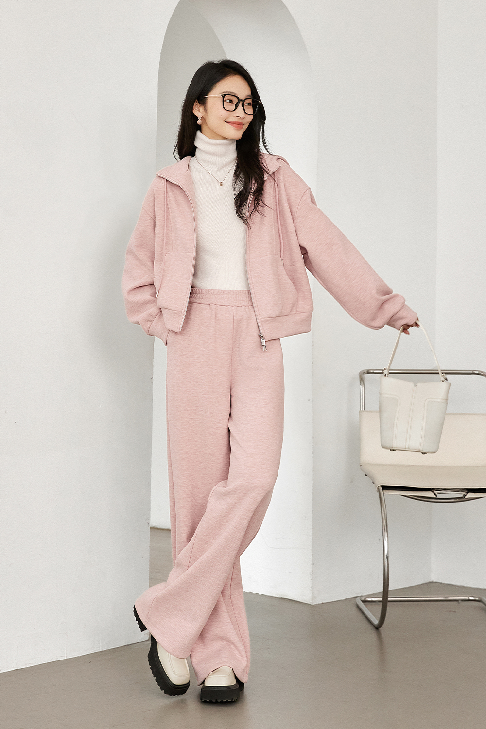 Lazy sporty pink suit