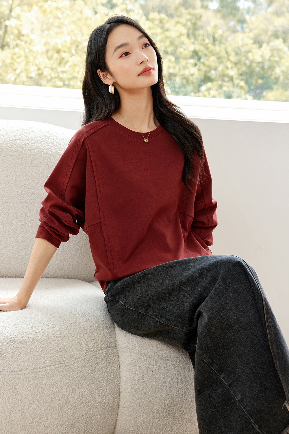 Fashionable Wine Red Embroidered Sweatshirt-VIMLYSTORE